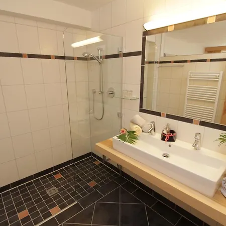Sonnberg Hotel 3*